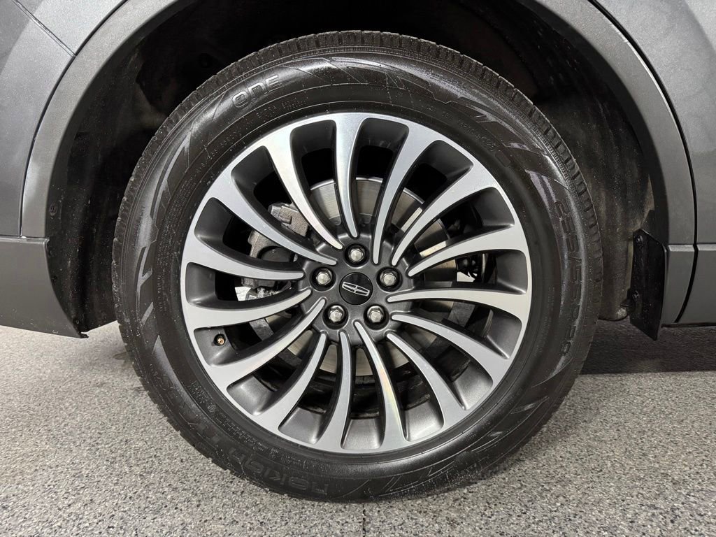 Used 2020 Lincoln Aviator Reserve w/ Equipment Group 201A AWD/4WD image 9