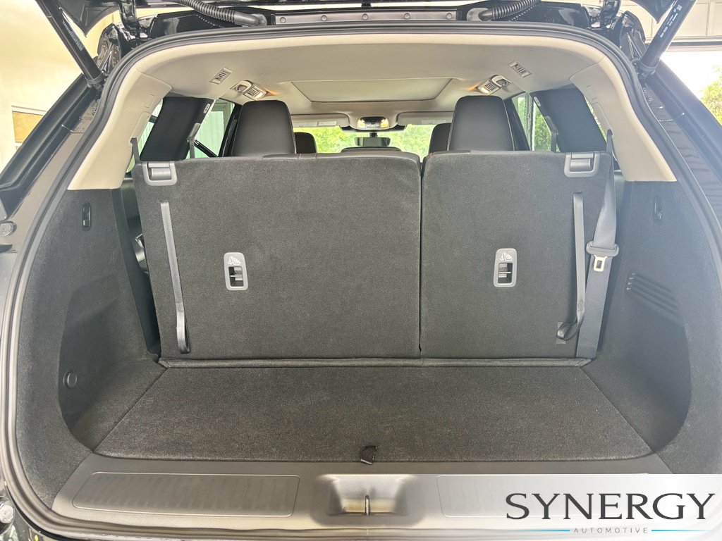Certified 2027 INFINITI QX60 Luxe w/ Cargo Package FWD image 28