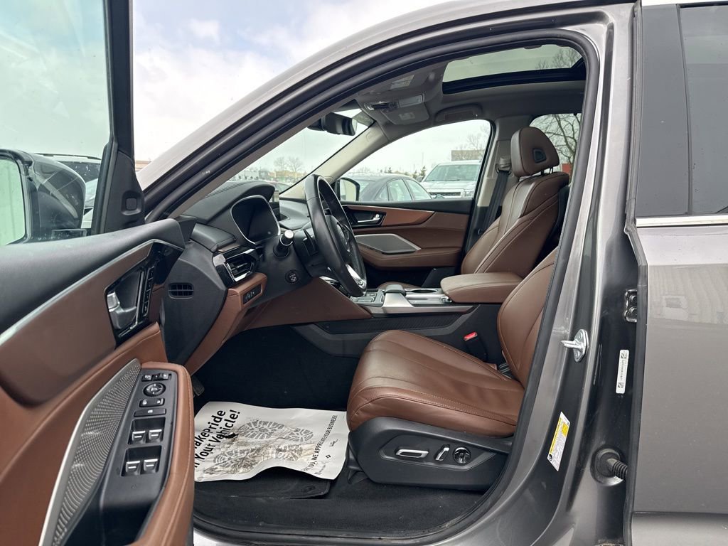 Certified 2024 Acura MDX SH-AWD w/ Technology Package image 36