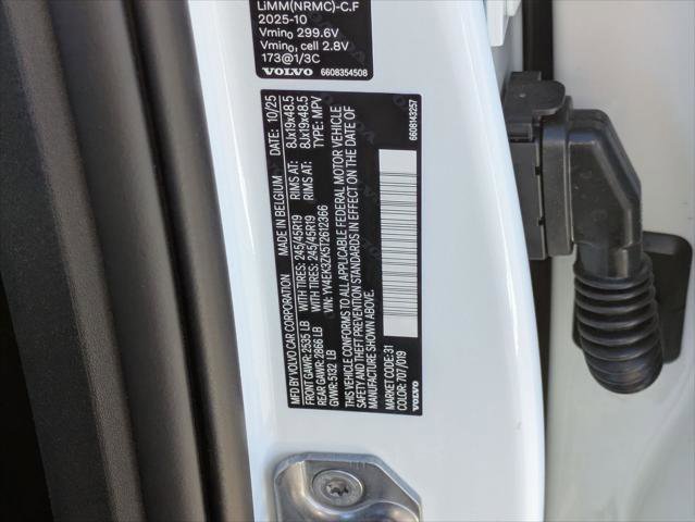 New 2026 Volvo EX30 Plus w/ Protection Package Premier image 15