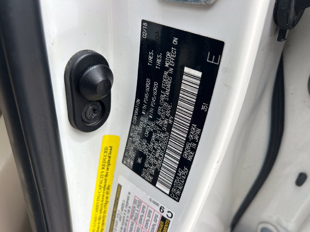 Used 2018 Toyota 4Runner Limited AWD/4WD image 10