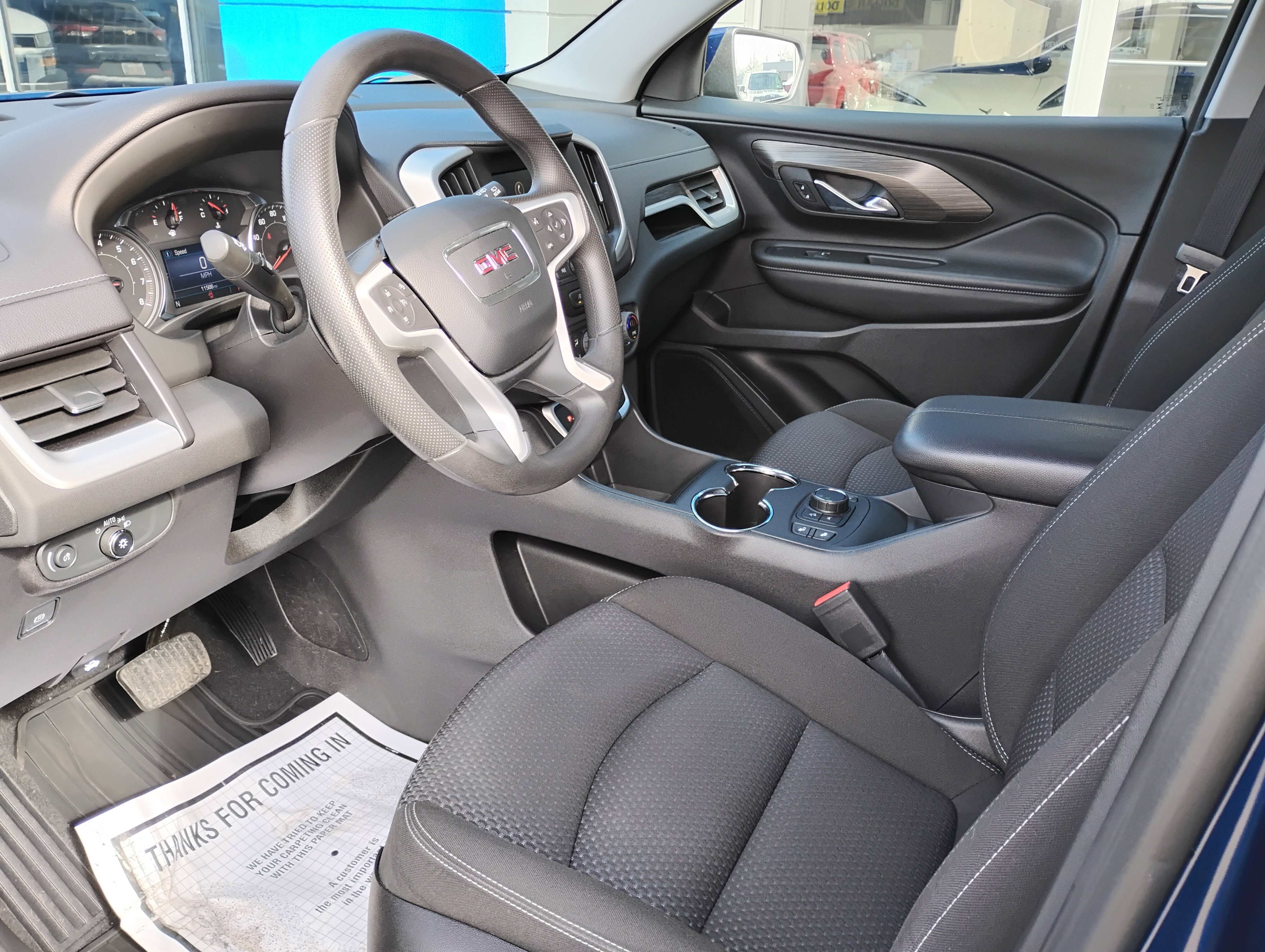 Used 2023 GMC Terrain SLE w/ Driver Convenience Package image 10