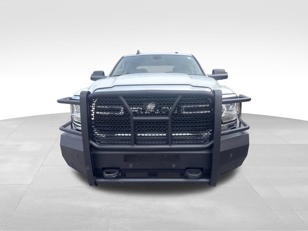 Used 2020 RAM 3500 Big Horn AWD/4WD image 4
