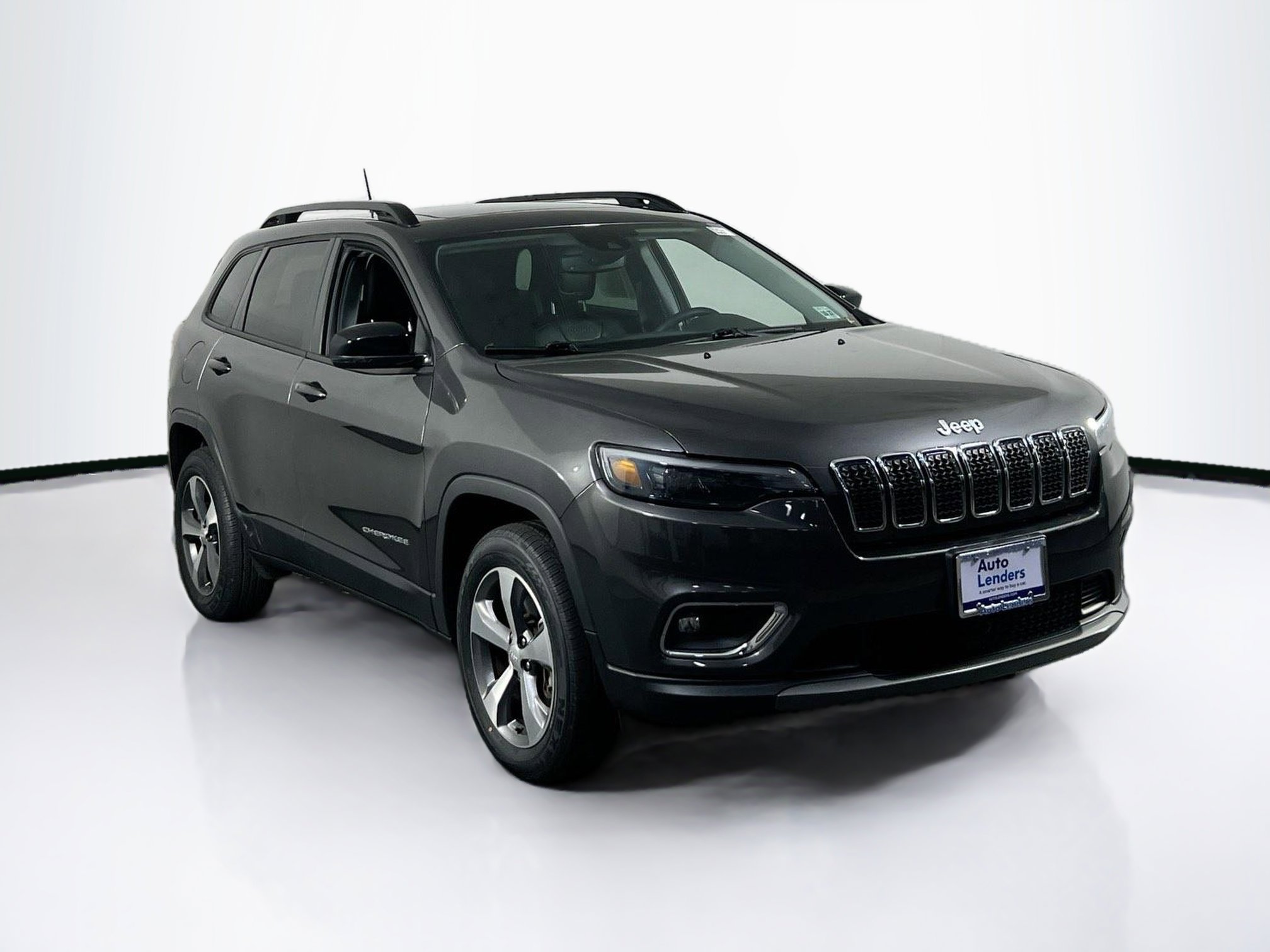 Used 2022 Jeep Cherokee Limited image 3