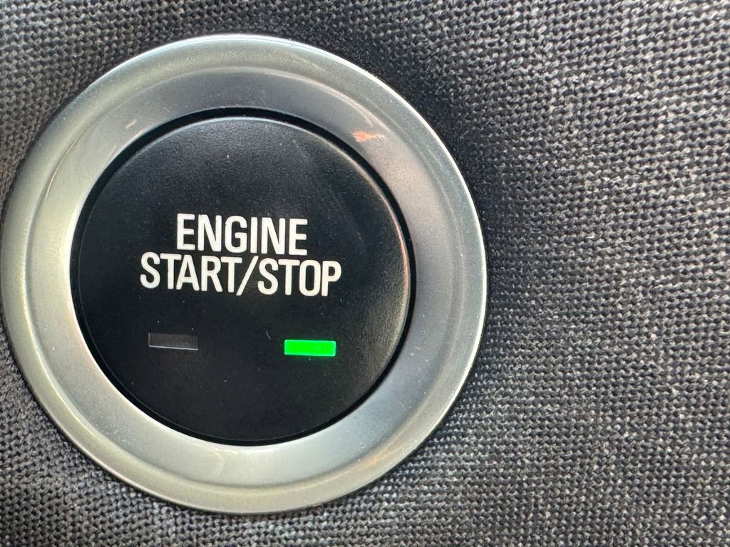 Used 2022 Chevrolet Malibu LS image 17