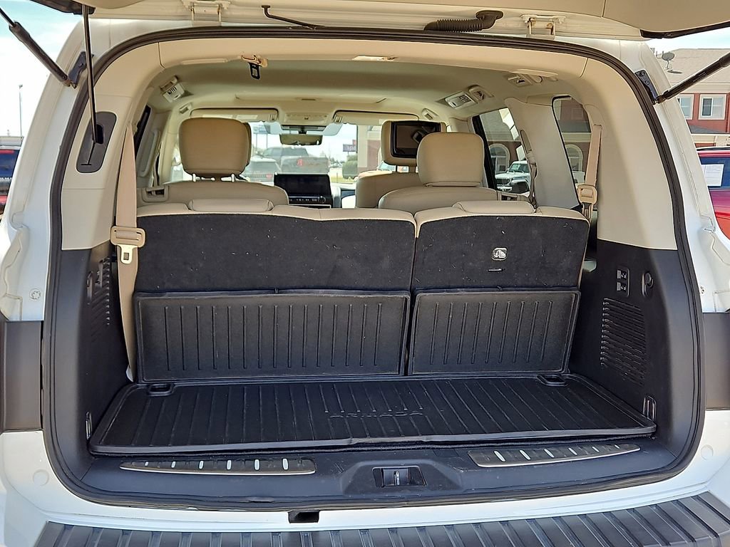 Used 2023 Nissan Armada Platinum w/ Captain's Chairs Package image 6