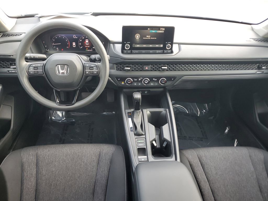 Used 2023 Honda Accord EX image 17