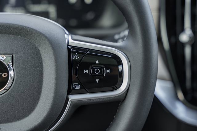 New 2026 Volvo XC90 B6 Plus w/ Protection Package Premier image 27