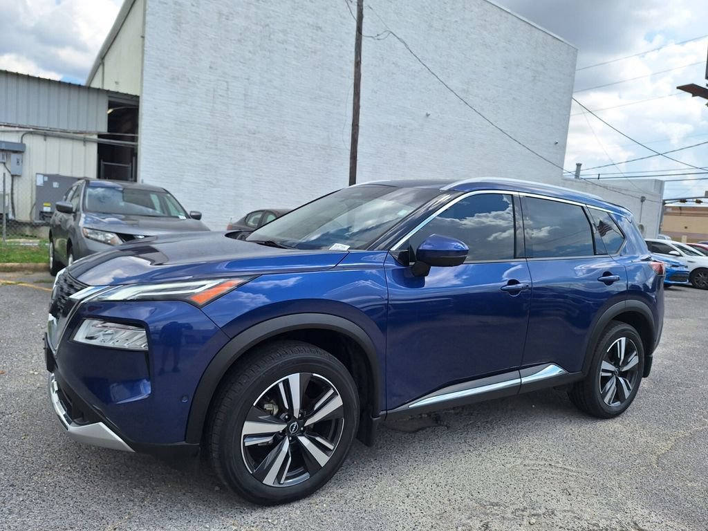 Used 2023 Nissan Rogue Platinum w/ Platinum Premium Package image 9