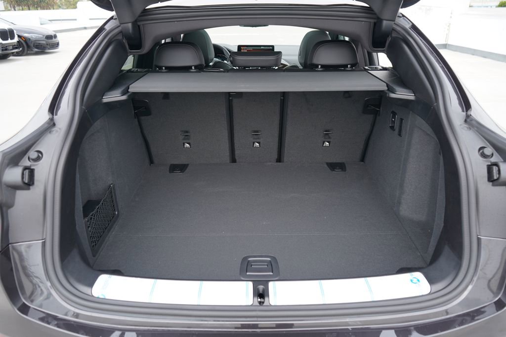 Used 2025 BMW X4 xDrive30i w/ Premium Package image 20