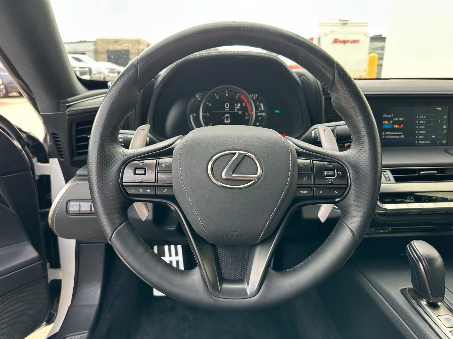 Used 2018 Lexus LC 500 Coupe image 15