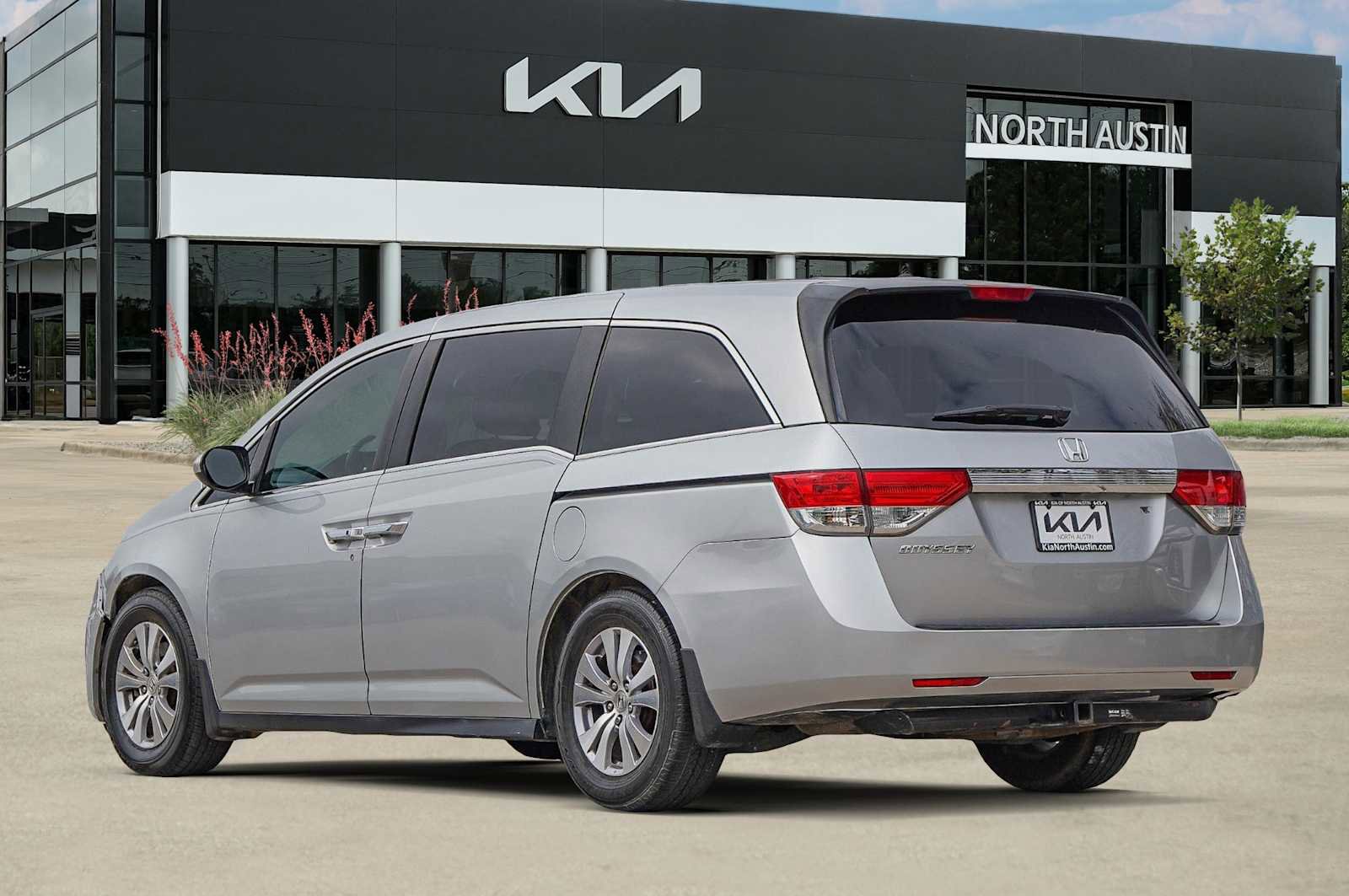 Used 2015 Honda Odyssey EX-L image 5