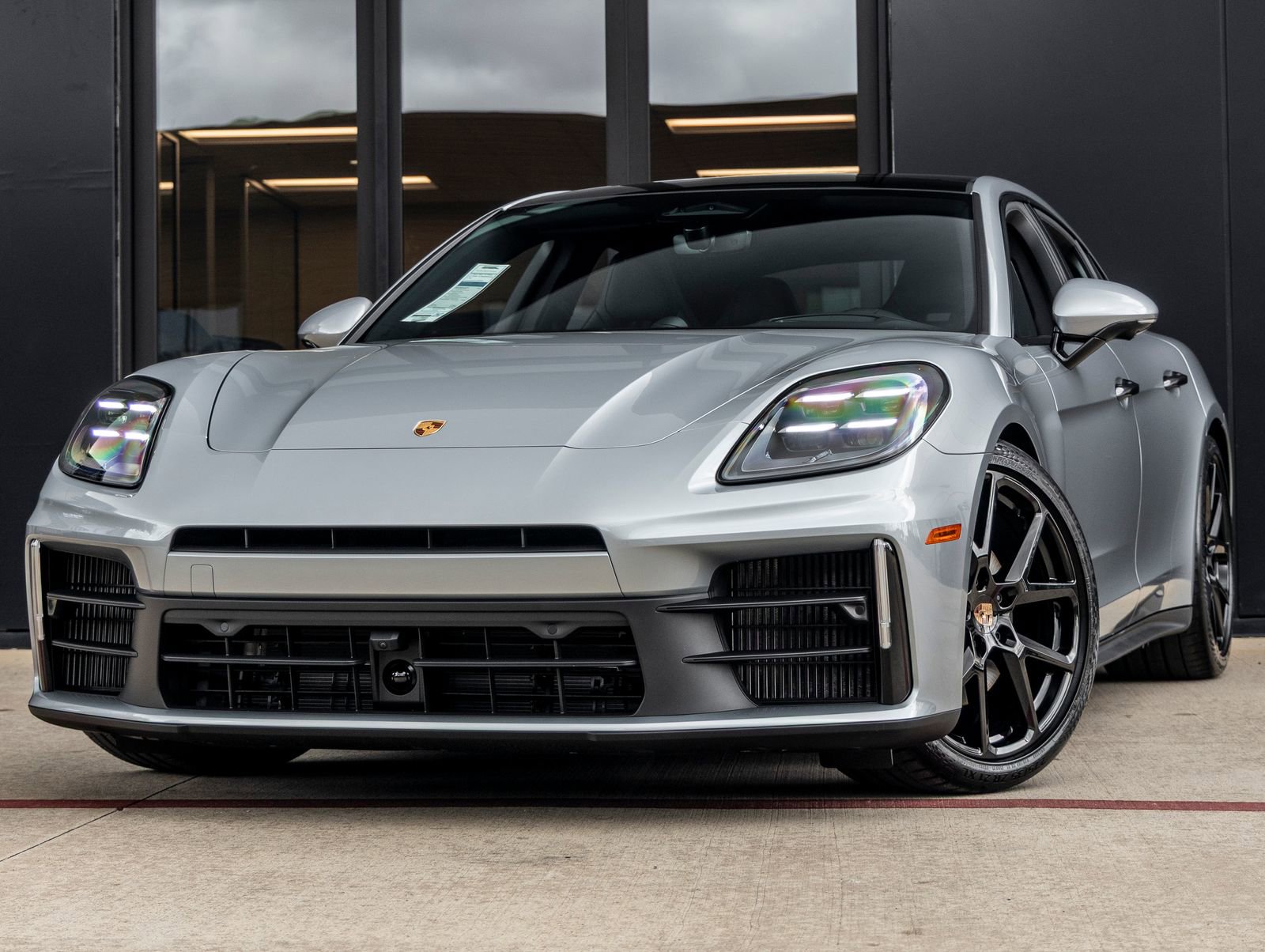 New 2026 Porsche Panamera 4