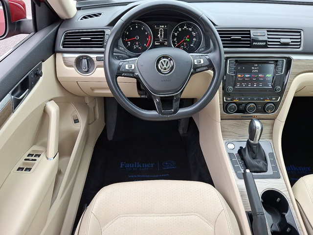 Used 2018 Volkswagen Passat 2.0T SE FWD image 12