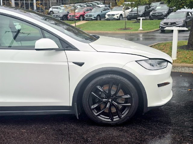 Used 2022 Tesla Model X Plaid AWD/4WD image 5