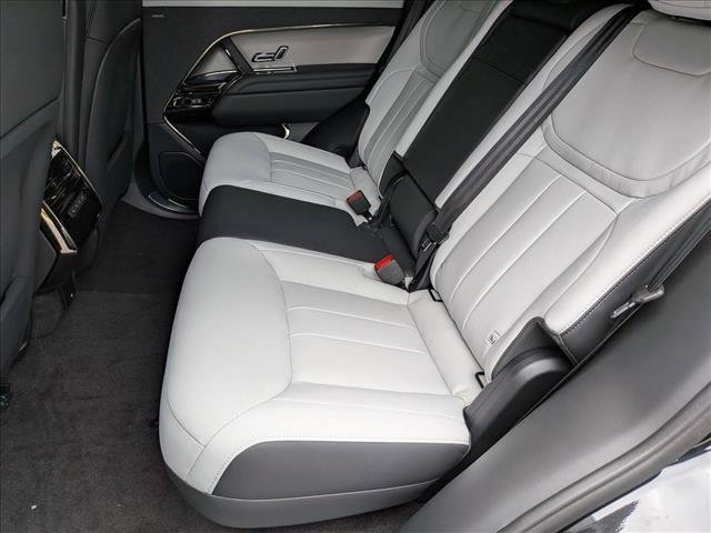 New 2026 Land Rover Range Rover Sport Dynamic SE image 15