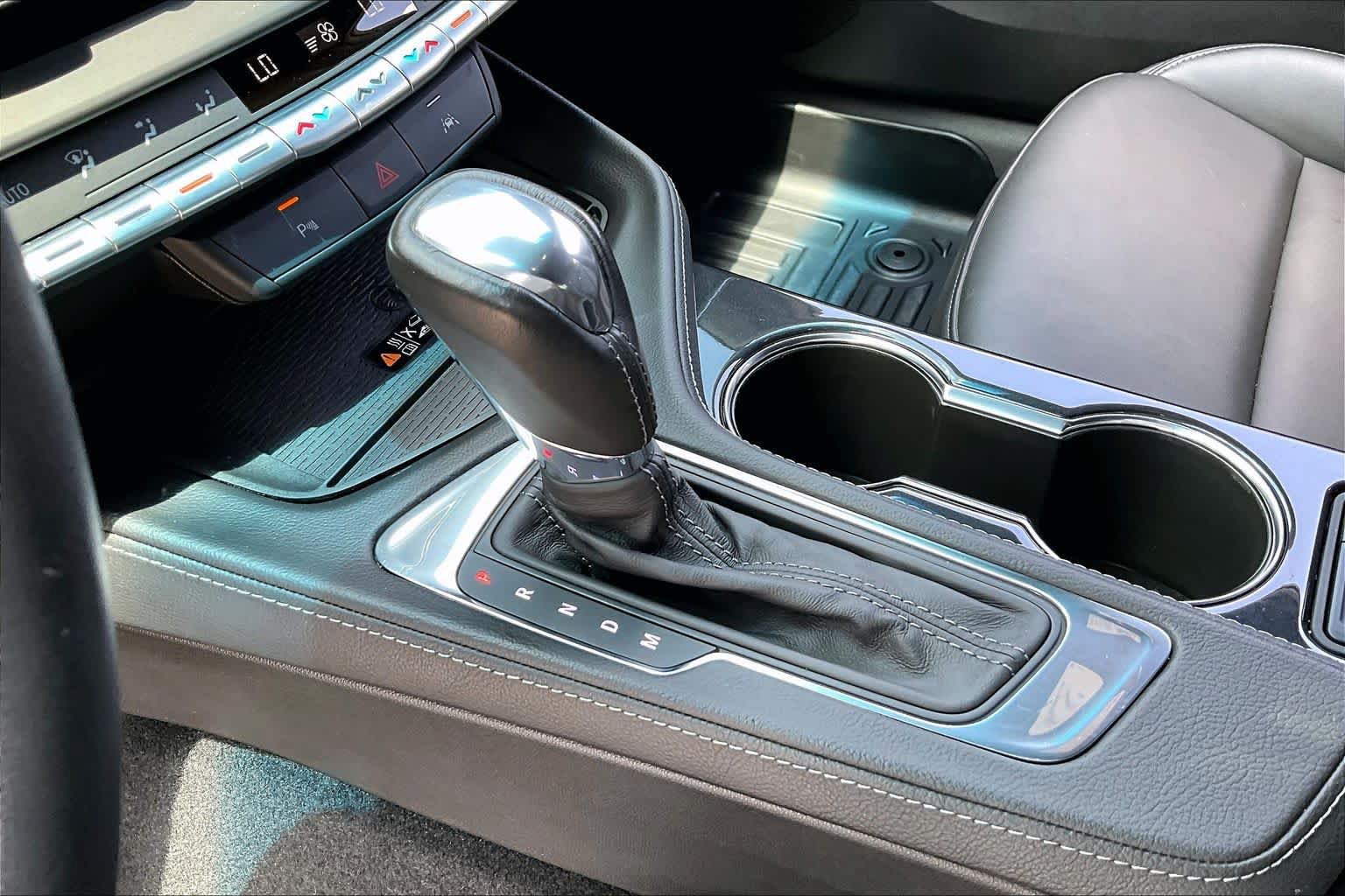 Used 2024 Cadillac CT4 Luxury RWD image 16