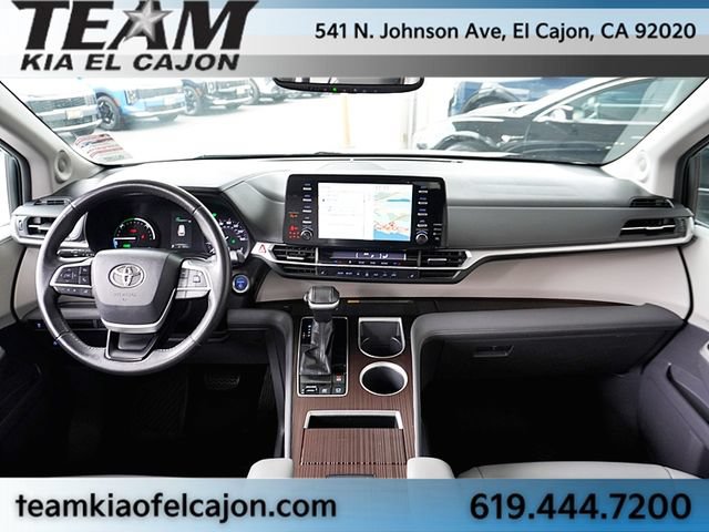 Used 2022 Toyota Sienna XLE w/ XLE Plus Package FWD image 20