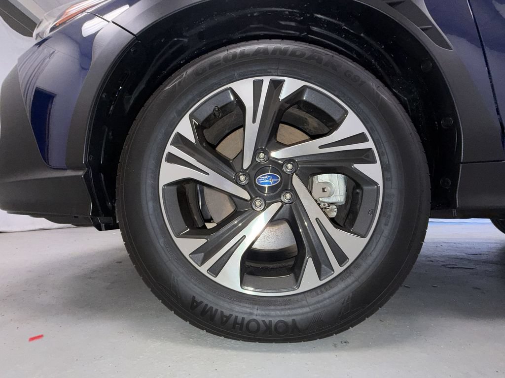 Used 2025 Subaru Crosstrek 2.5i Premium AWD/4WD image 14