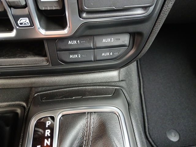 New 2025 Jeep Gladiator Sport S image 43