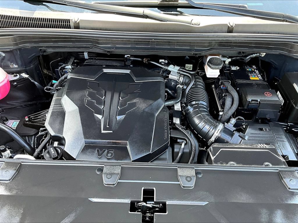 Used 2023 Kia Carnival SX Prestige FWD image 33