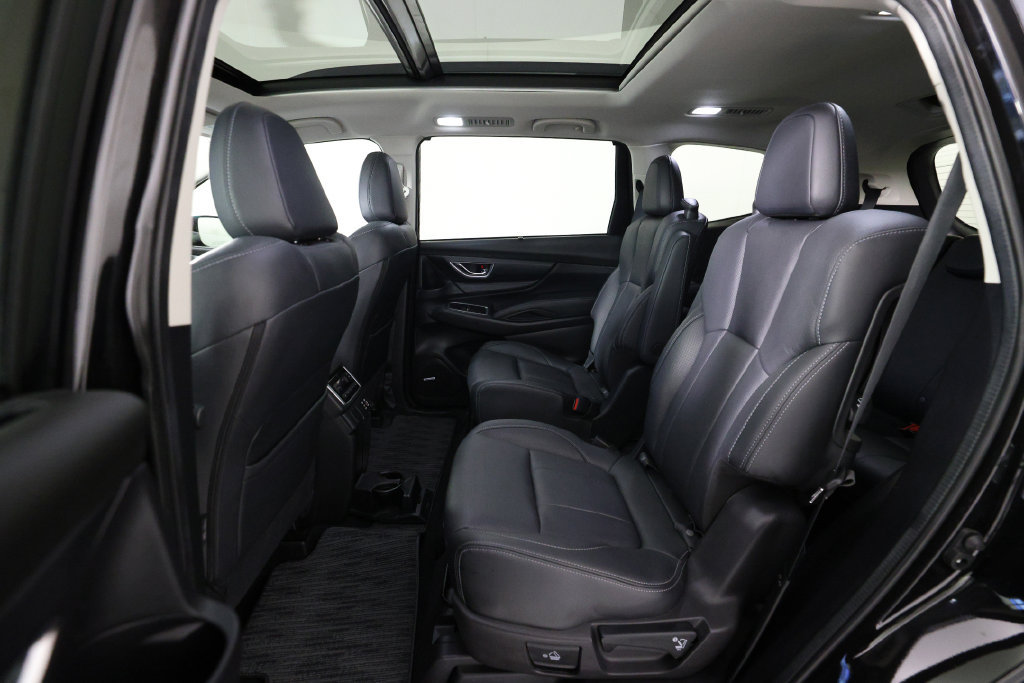 Used 2023 Subaru Ascent Limited w/ Technology Package AWD/4WD image 15