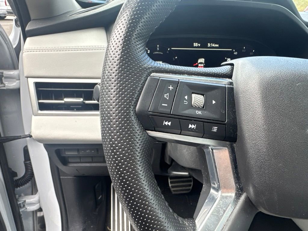 Used 2025 Mitsubishi Outlander SEL AWD/4WD image 12