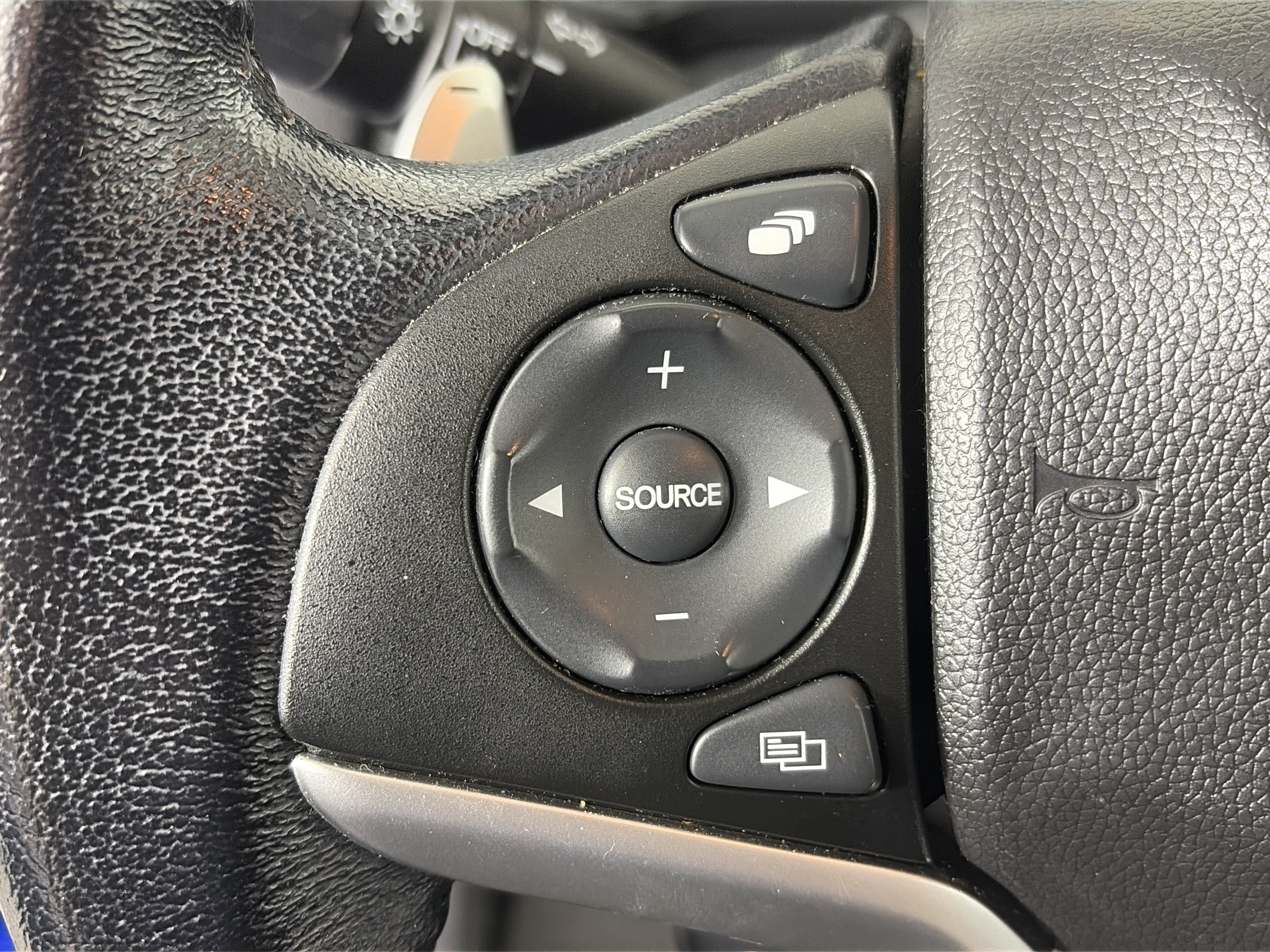 Used 2017 Honda Fit EX-L image 29