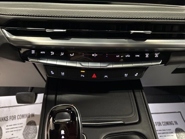 Used 2024 Cadillac XT4 Premium Luxury image 22