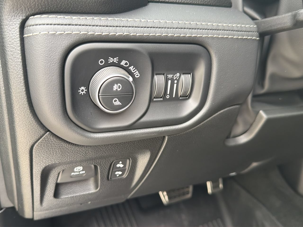 Used 2024 RAM 1500 TRX w/ TRX Level 1 Equipment Group AWD/4WD image 21
