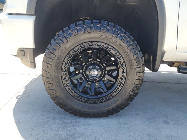 Used 2023 Chevrolet Silverado 3500 High Country w/ Safety Package II image 29