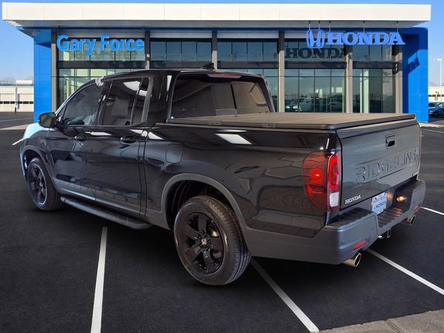 Certified 2024 Honda Ridgeline Black Edition image 3