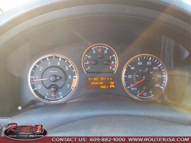 Used 2015 Nissan Armada Platinum image 35