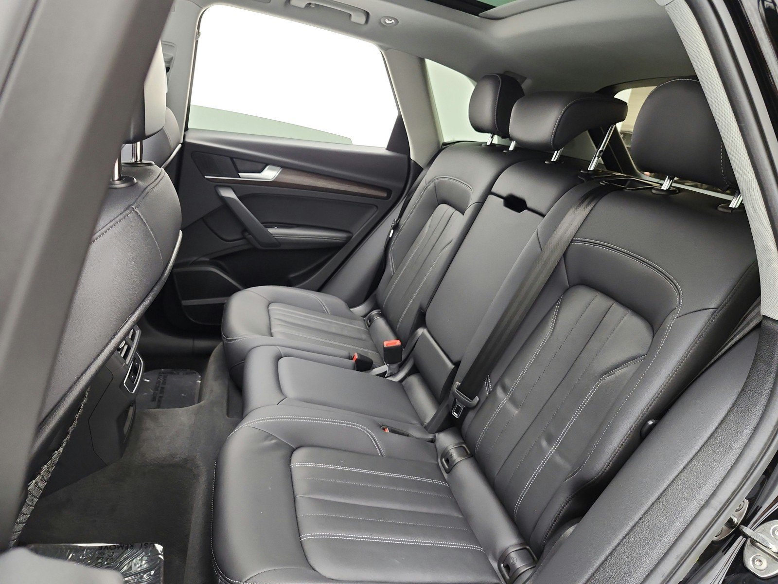 Used 2023 Audi Q5 2.0T Premium Plus w/ Premium Plus Package AWD/4WD image 16