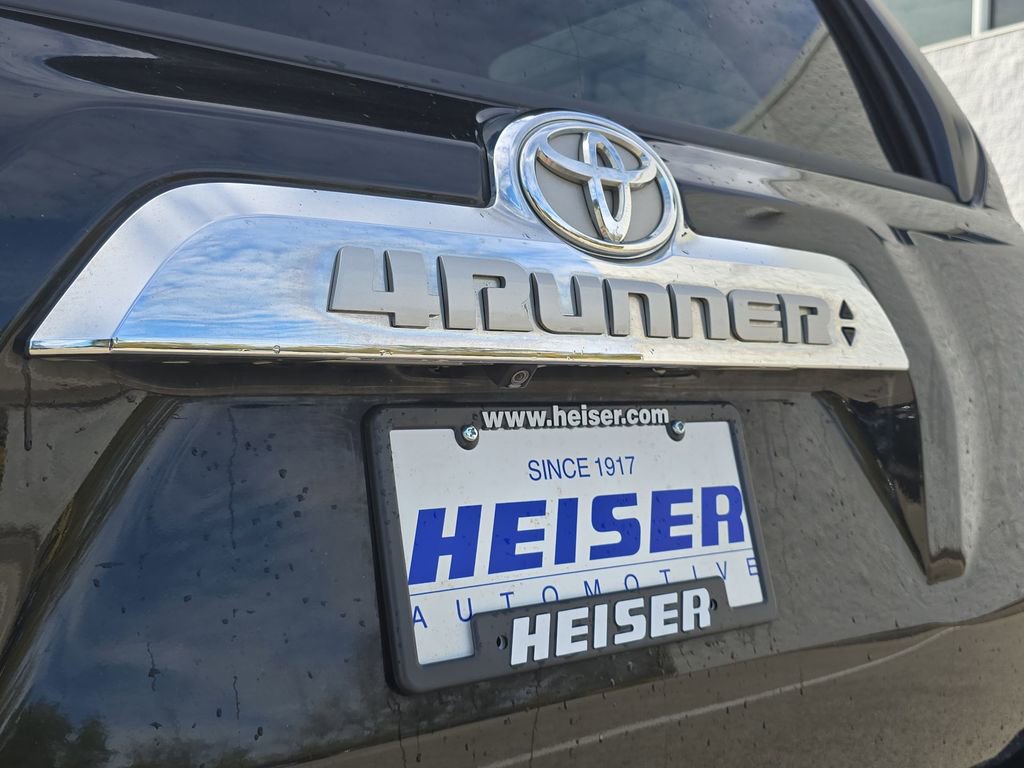 Used 2015 Toyota 4Runner Limited image 33