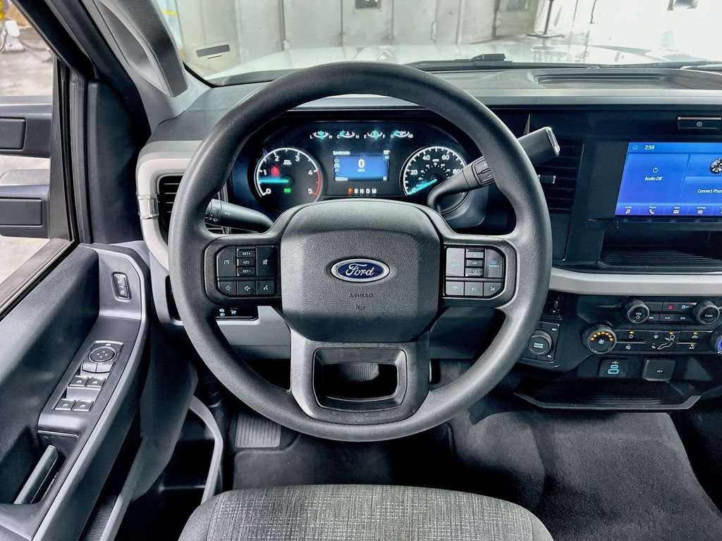 Used 2025 Ford F350 XLT AWD/4WD image 18