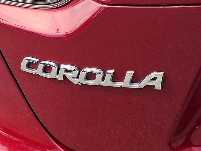 Used 2025 Toyota Corolla LE FWD image 29