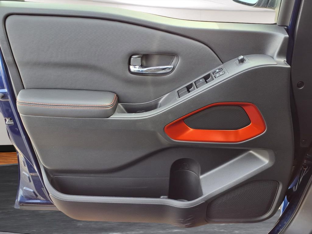 Used 2023 Nissan Frontier PRO-4X w/ Pro Convenience Package image 18