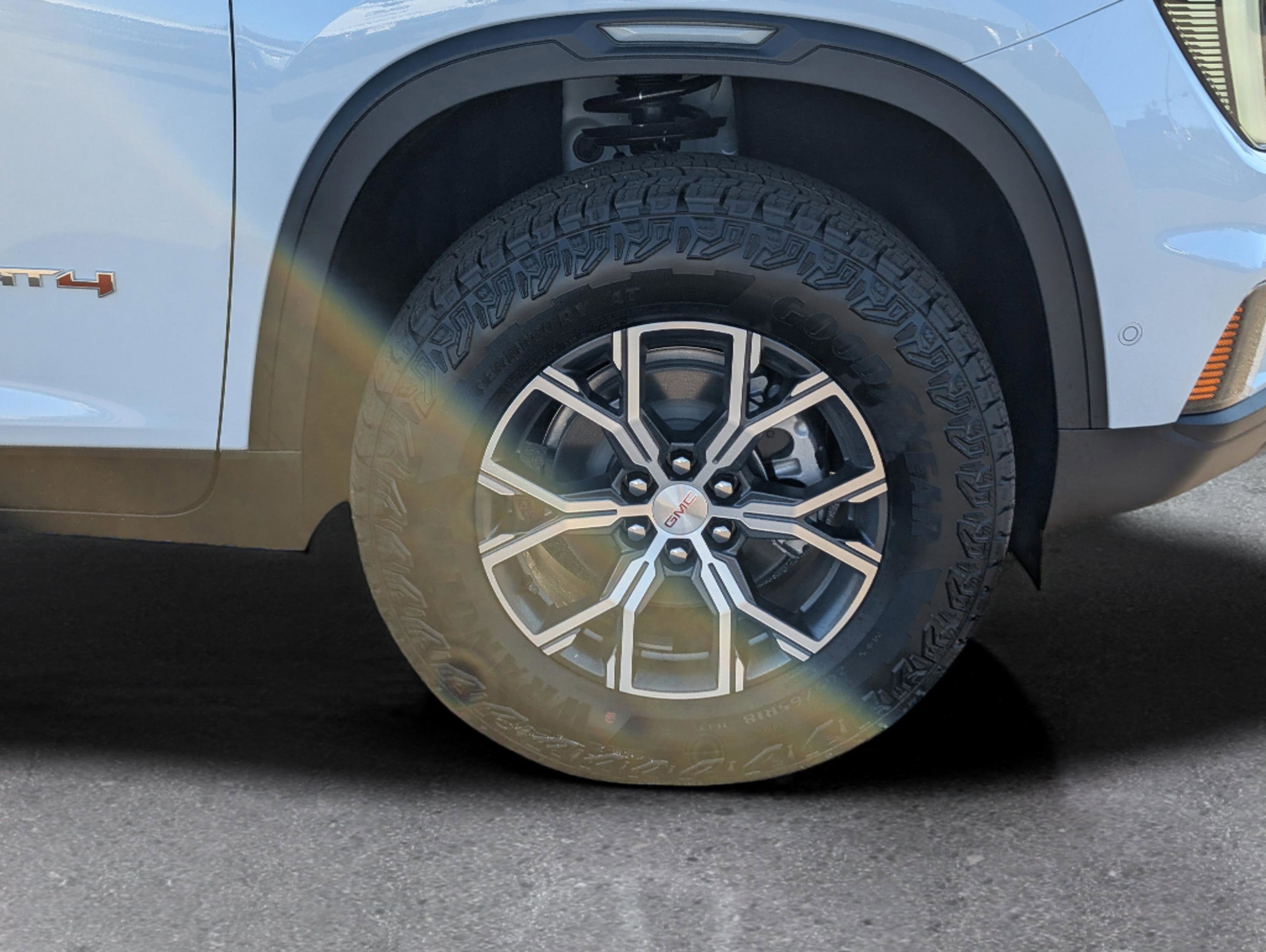 New 2026 GMC Acadia AT4 w/ Super Cruise Package image 6