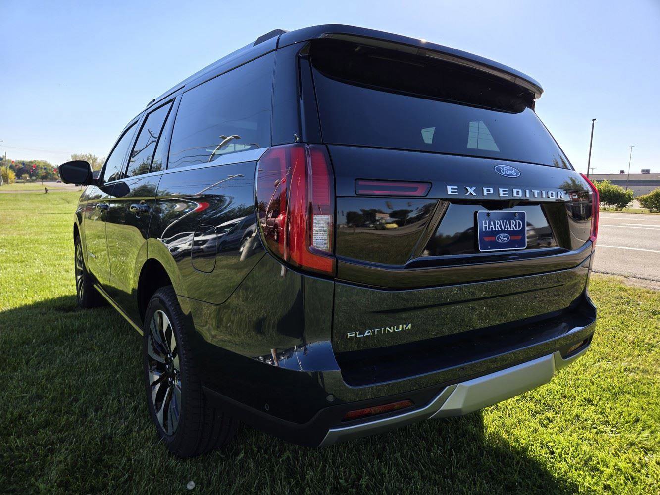 New 2025 Ford Expedition Platinum image 34