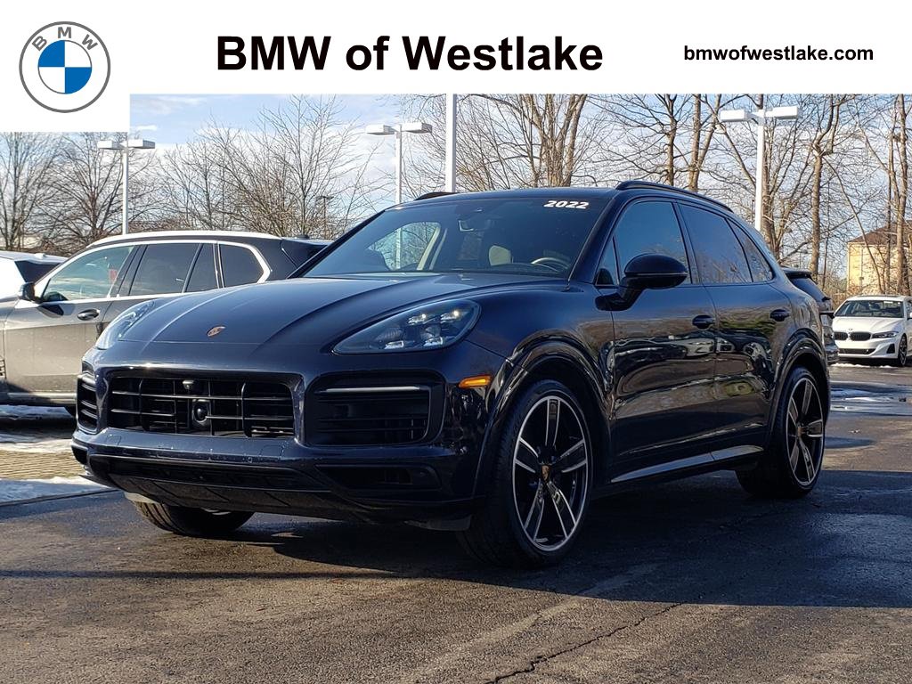 Used 2022 Porsche Cayenne GTS w/ Sport Chrono Package (8LH) image 1