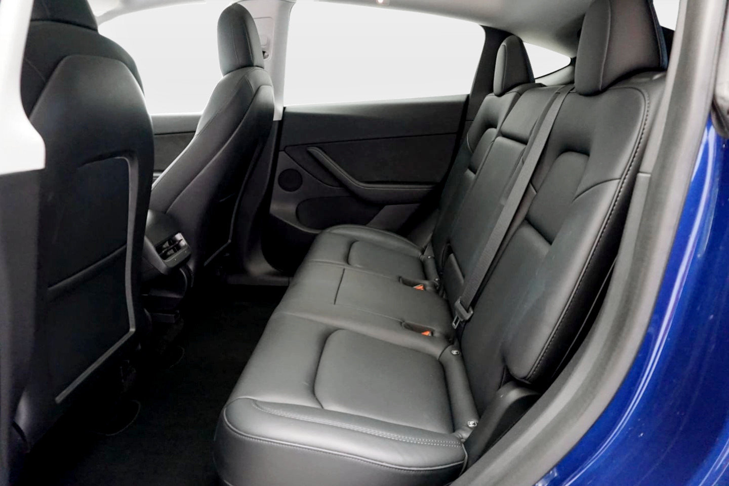 Used 2022 Tesla Model Y Performance AWD/4WD image 18