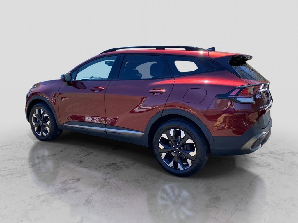 Used 2023 Kia Sportage X-Line w/ X-Line Premium Package AWD/4WD image 3