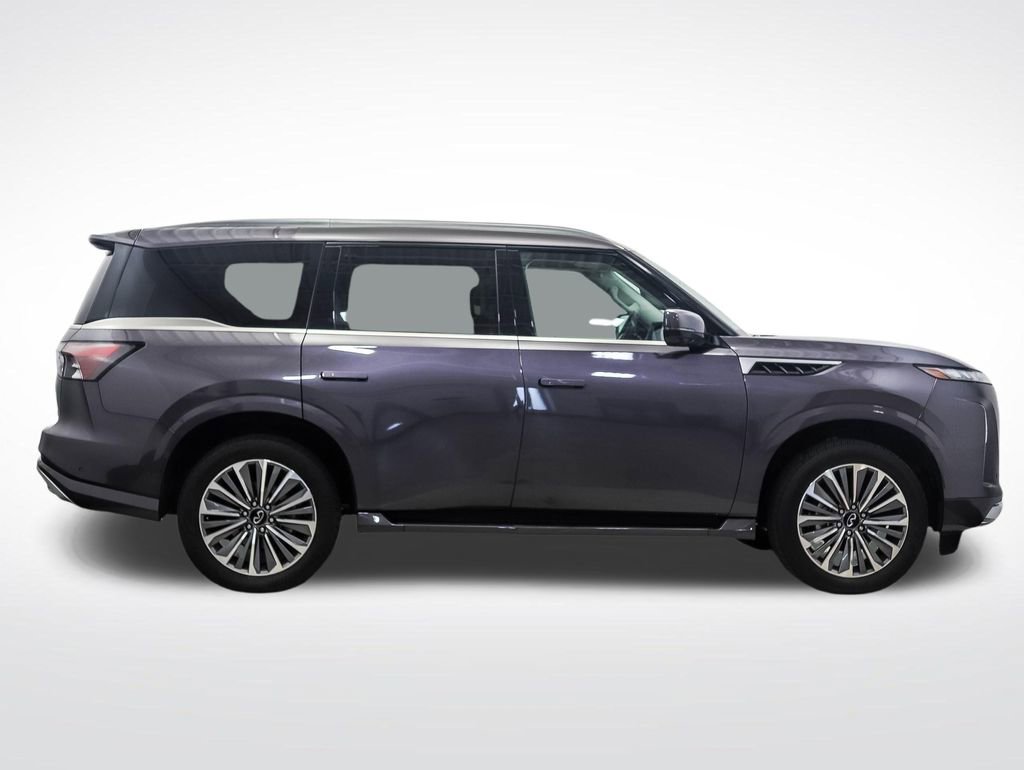 Used 2025 INFINITI QX80 Luxe AWD/4WD image 6