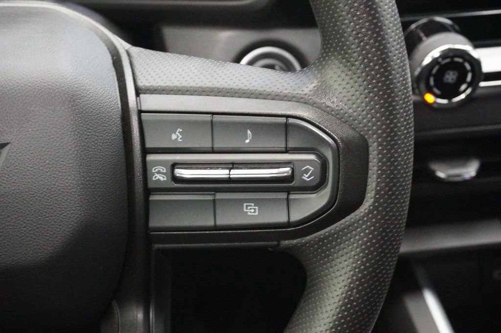 Used 2023 Chevrolet Colorado Trail Boss image 18