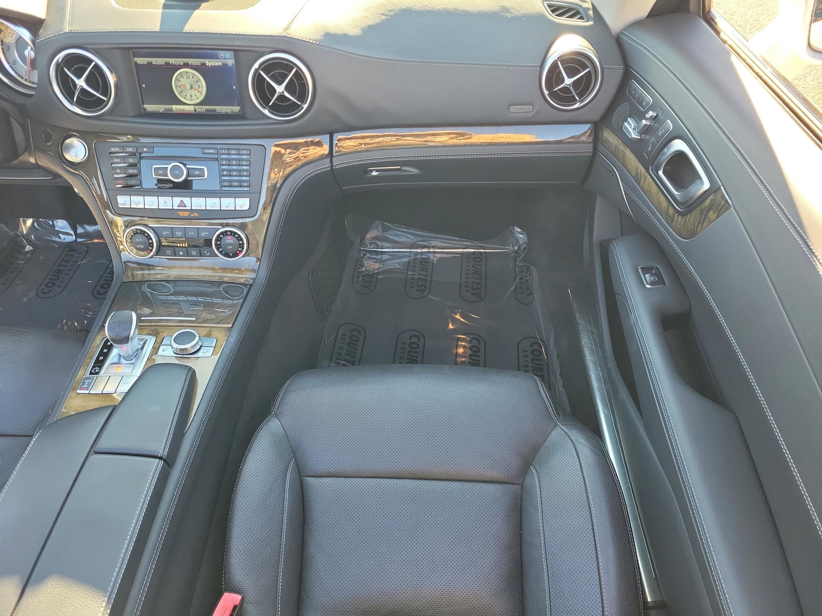 Used 2014 Mercedes-Benz SL 550 w/ Sport Wheel Package image 19