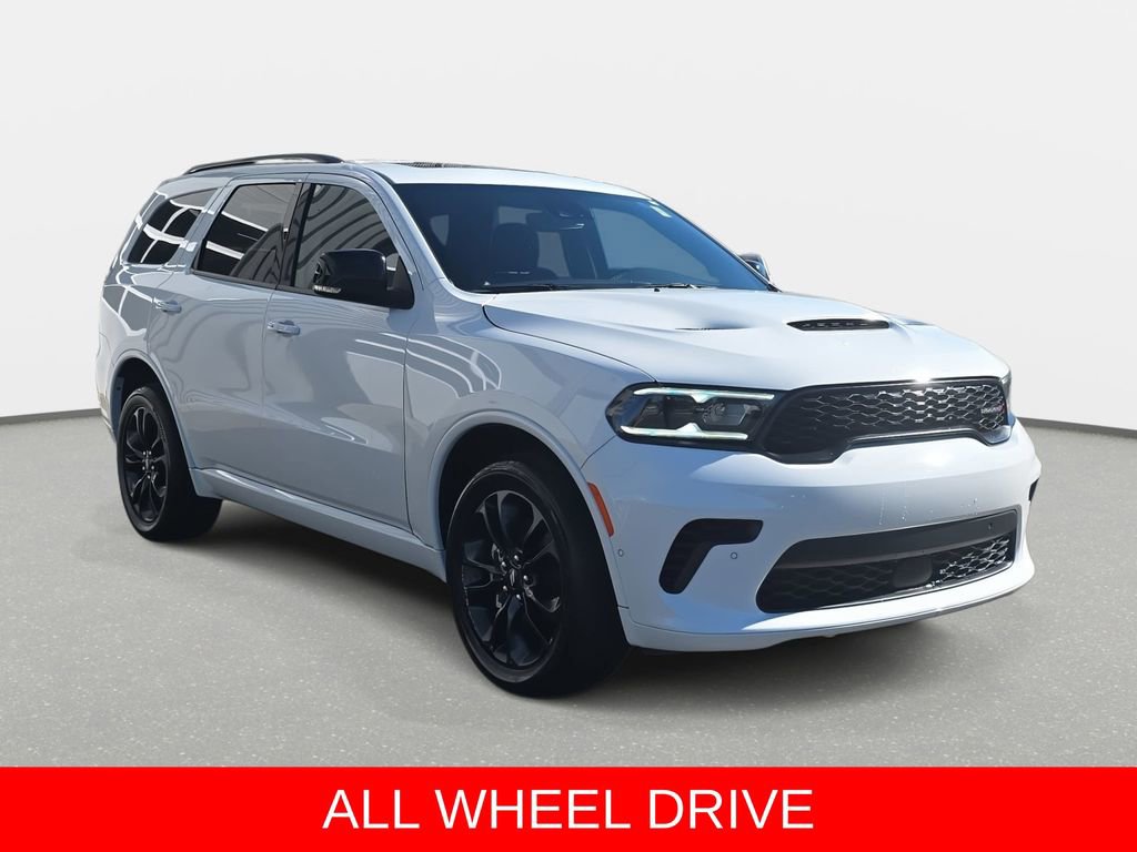 Used 2025 Dodge Durango GT image 3