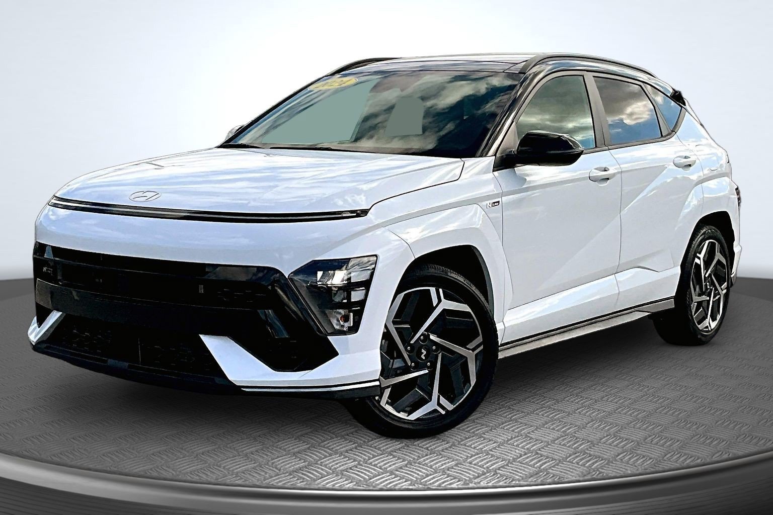 Used 2024 Hyundai Kona N Line FWD image 1