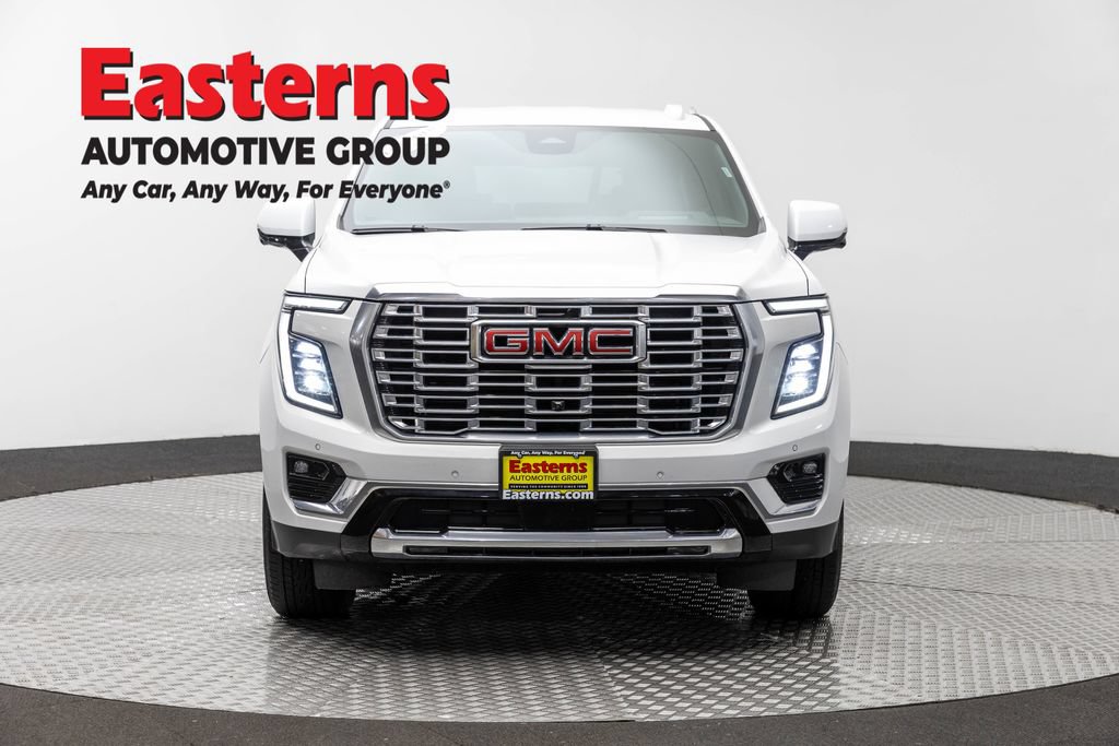 Used 2025 GMC Yukon XL Denali AWD/4WD image 2