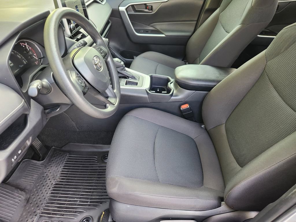 Used 2025 Toyota RAV4 LE image 14